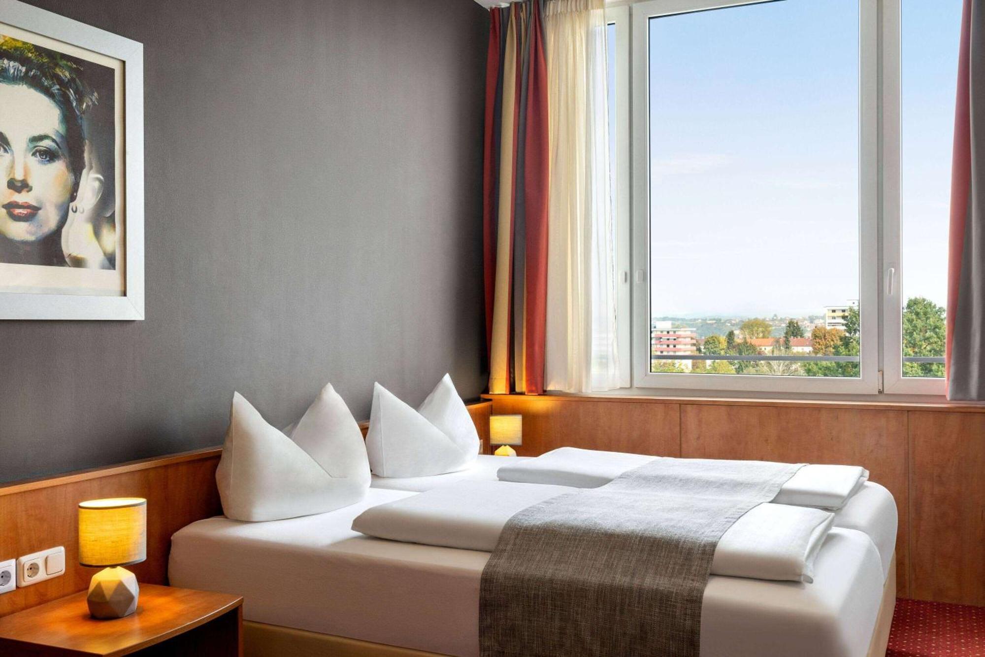 Amedia Express Passau, Trademark Collection By Wyndham Buitenkant foto